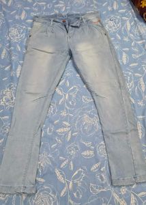 Light Wash Men's Denim Jeans