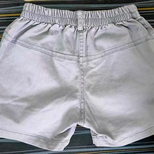 Cute Girls White Top &amp; Grey Shorts Set