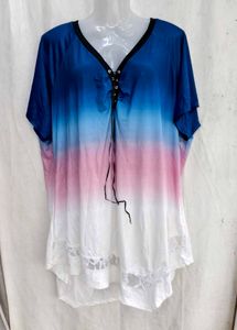 I. Gradient Lace-Up V-Neck Tunic Top