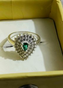 Pure Silver Stunning Emerald &amp; Diamond Ring