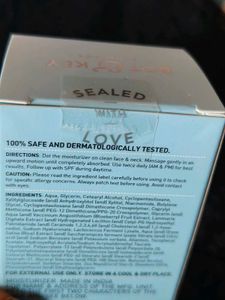 Dot &amp; Key Blueberry Hydrate Oil-Free Moisturizer