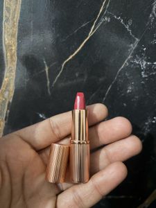 Charlotte tilbury mini lipstick shade supermodel
