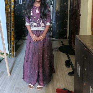 Elegant Embroidered Kurta Set for girl 9-11
