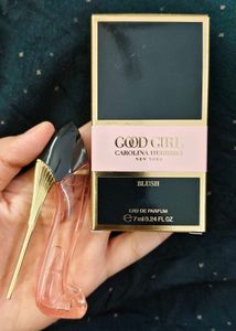 Carolina Herrera Good Girl Blush Perfume