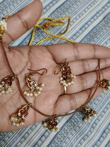 Pearl &amp; Stone Necklace Set