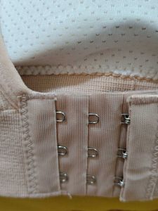 134 - Jacquard Fabric 3Hook Sports Bra