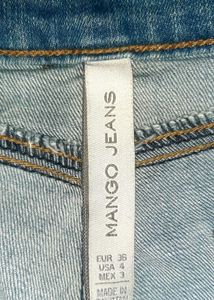 💎 MANGO Light-Wash Distressed Denim Jeans