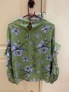 Floral Ruffle Sleeve Top