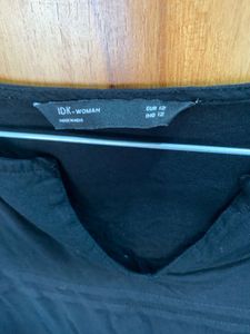 Black 3/4 Sleeve Casual Top