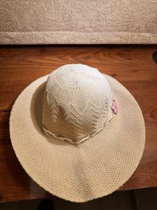 Chic Straw Sun Hat with Flower Accent
