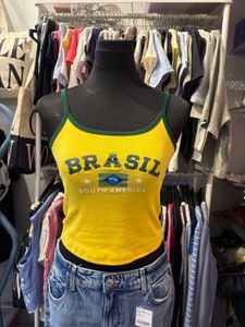 Brasil Graphic Crop Top