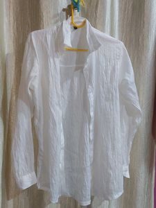 Chic White Textured Button-Up Shirt