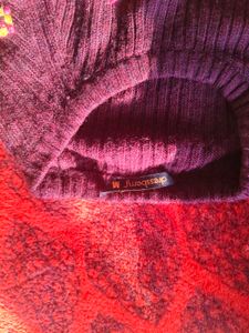 Urgent Sell Floral Embroidered Burgundy Sweater