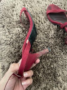Used Monrow Red Heels