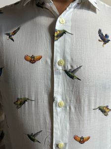 White Shirt With Bird Print