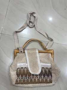 jute  Handbag with Wooden Handle