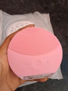 Smytten Face Massager