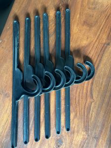 6 Pcs Black PP Hangers 30cmx7.5cm - New