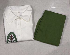 Elegant Off-White Embroidered Kurta Top