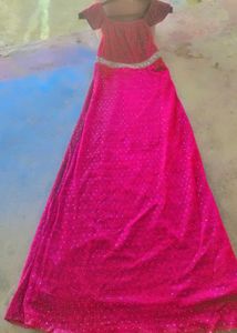 🔥silim women ke liye perfect secuqn Ethnic Gown💕