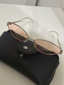 Chic Pink Cat-Eye Sunglasses