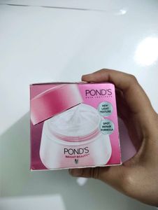 Pond's Bright Beauty Light Creme