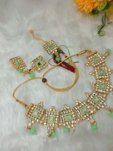 mirror plus minakari Giri mint color necklace desi
