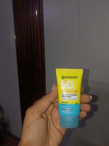 Garnier SPF 50 Super UV Cooling Watergel Sunscreen