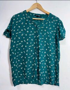 Women's Green Top