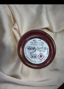 Aquolina Pink Sugar bottle with 30ml