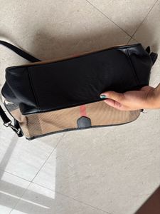 Nova Check Shoulder Bag