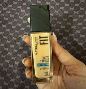 Maybelline Fit Me Matte Foundation