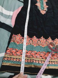 Black Embroidered Kurta