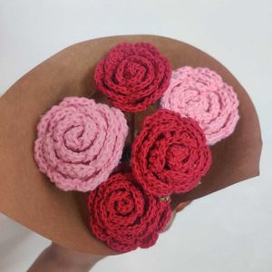 Handmade Crochet Rose Bouquet – Eternal Blooms