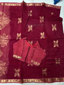 Elegant Maroon Saree with Gold Motifs