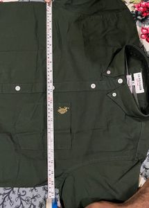 Men's Classic Green Button-Down Shirt