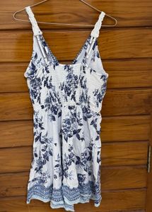 Floral Mini Sundress🦋🤍🐬