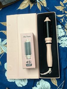 Alan Truman Blow Brush
