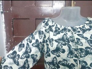 Stylish Cold Shoulder Butterfly Print Top