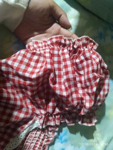 Gingham Puff Sleeve Square Neck Top