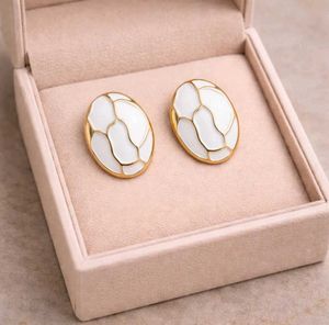 Elegant Oval White & Gold Earrings