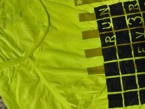 Reebok Dri-Fit Running/Gym Active T-Shirt (Unisex)