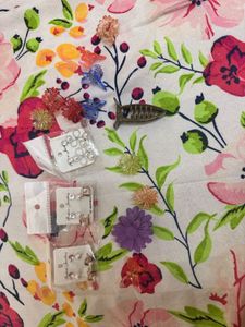 hair clip,earrings posters