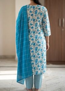 Blue Floral Print Kurta Set with Dupatta (S)