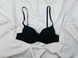 🇳🇿💫🎀Classic Black Push-Up Bra