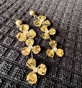 Gold Flower Drop Earrings