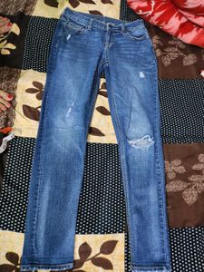 Old Navy Distressed Denim Jeans
