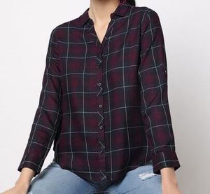 Chic Plaid Button-Down Shirt