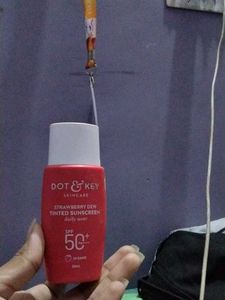 Dot & Key Strawberry Dew Tinted Sunscreen