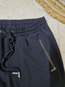 Black textured pants
